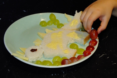 making a dinosaur themed lunch