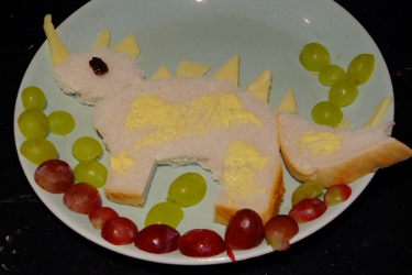 making a dinosaur themed lunch