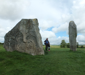 avebury stones