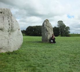 avebury stones