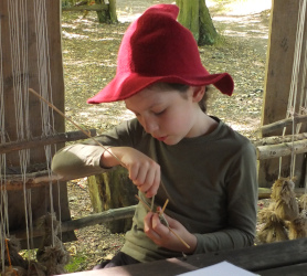 weaving a natural decoration