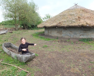 bronze age roundhouse