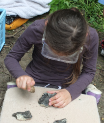 Paleolithic: Knapping