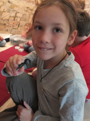 looking at artefacts