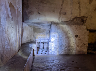 Napoli Underground Shelter