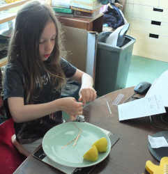making a lemon clock