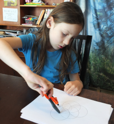 making 6 overlapping circles